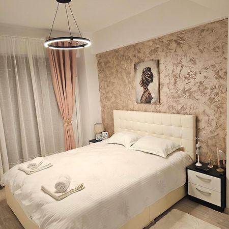 Enjoy My Home Near Palas Mall 2 Iasi Exterior photo
